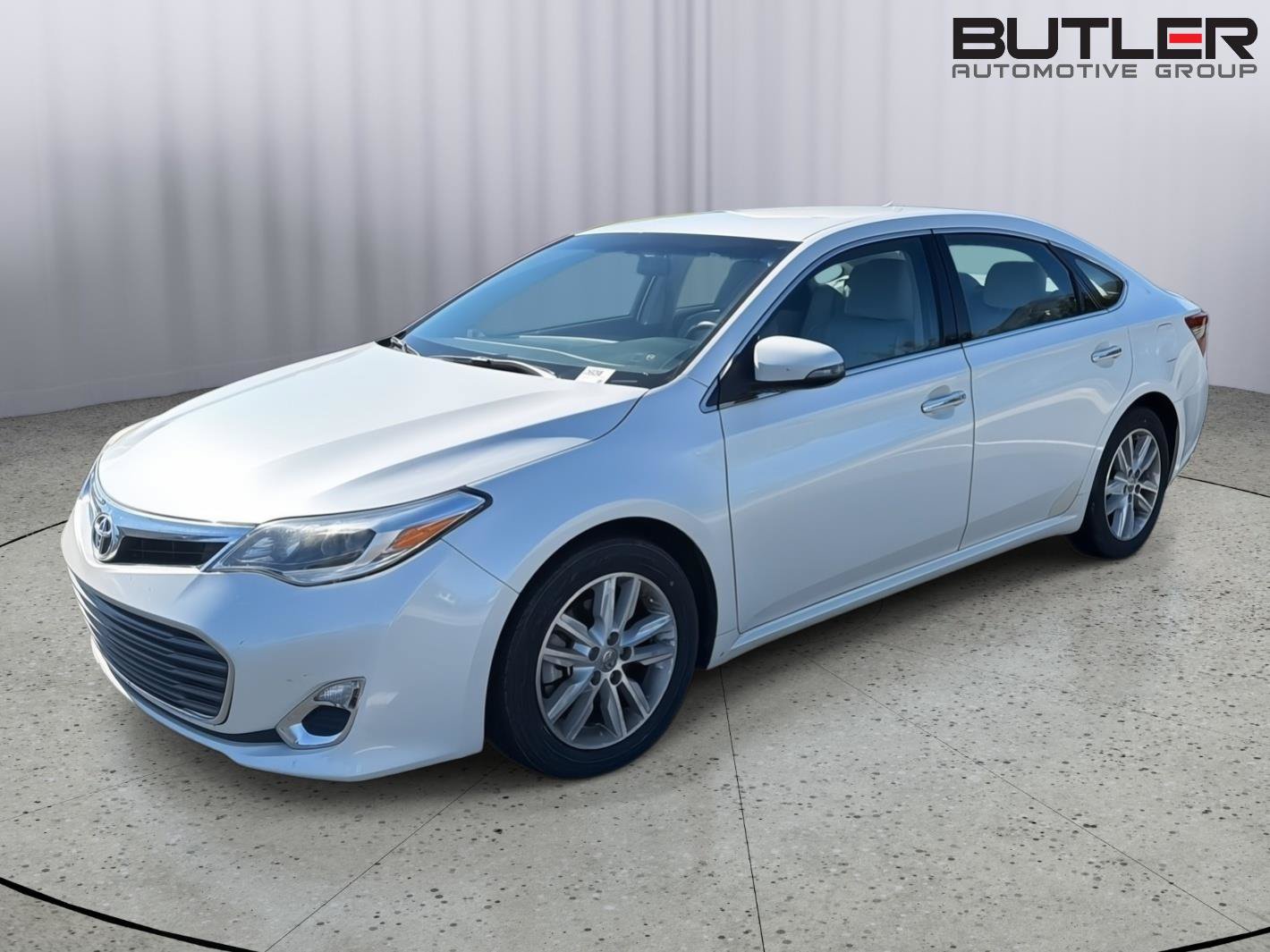 Used 2015 Toyota Avalon XLE