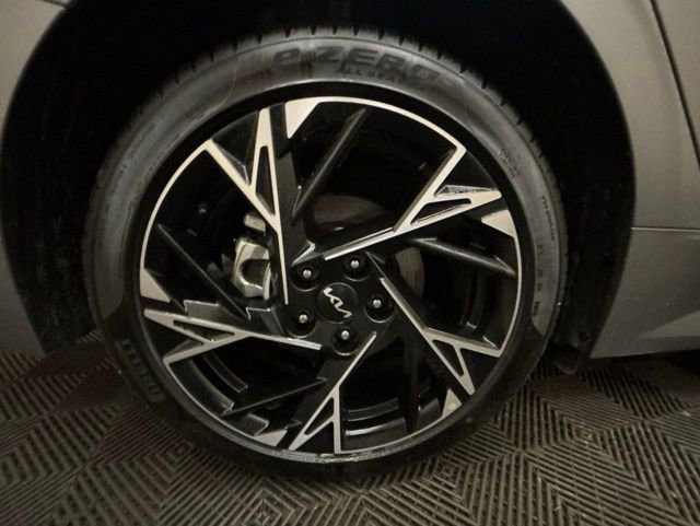 Used 2025 Kia K5 GT-Line FWD image 19
