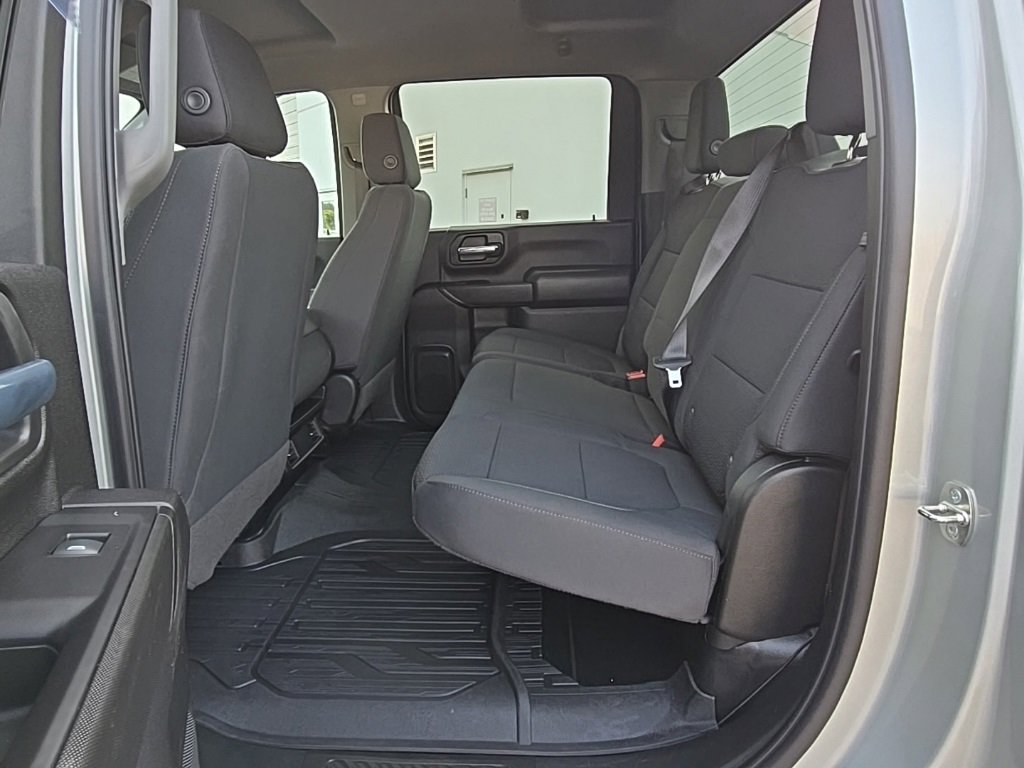 Used 2022 GMC Sierra 3500 Pro image 23