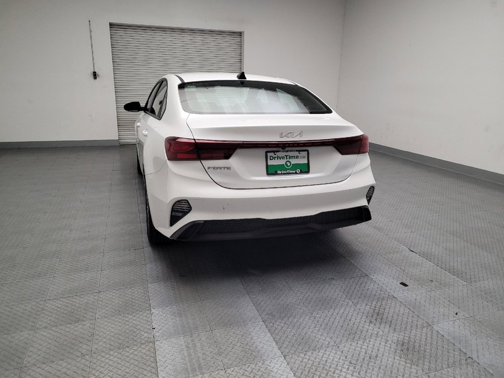 Used 2022 Kia Forte LXS image 6