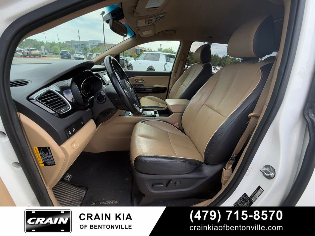 Used 2016 Kia Sedona EX FWD image 22