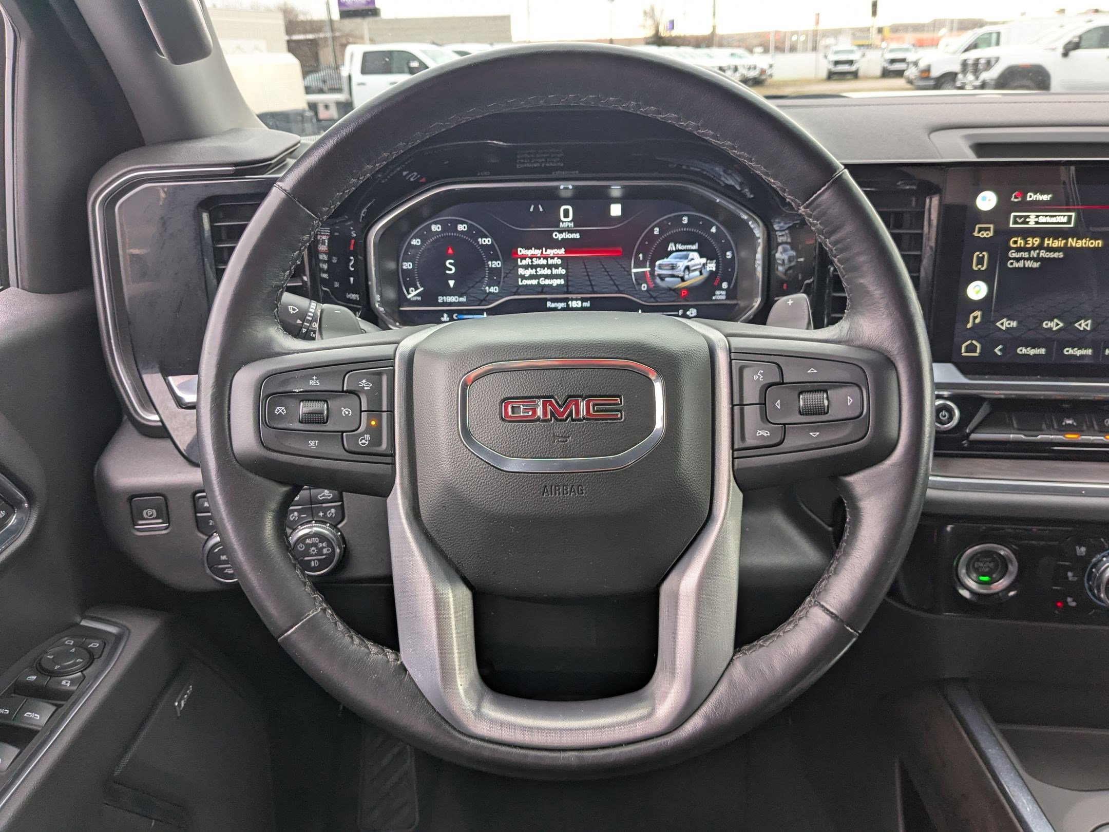 Used 2022 GMC Sierra 1500 SLT w/ SLT Convenience Package image 18