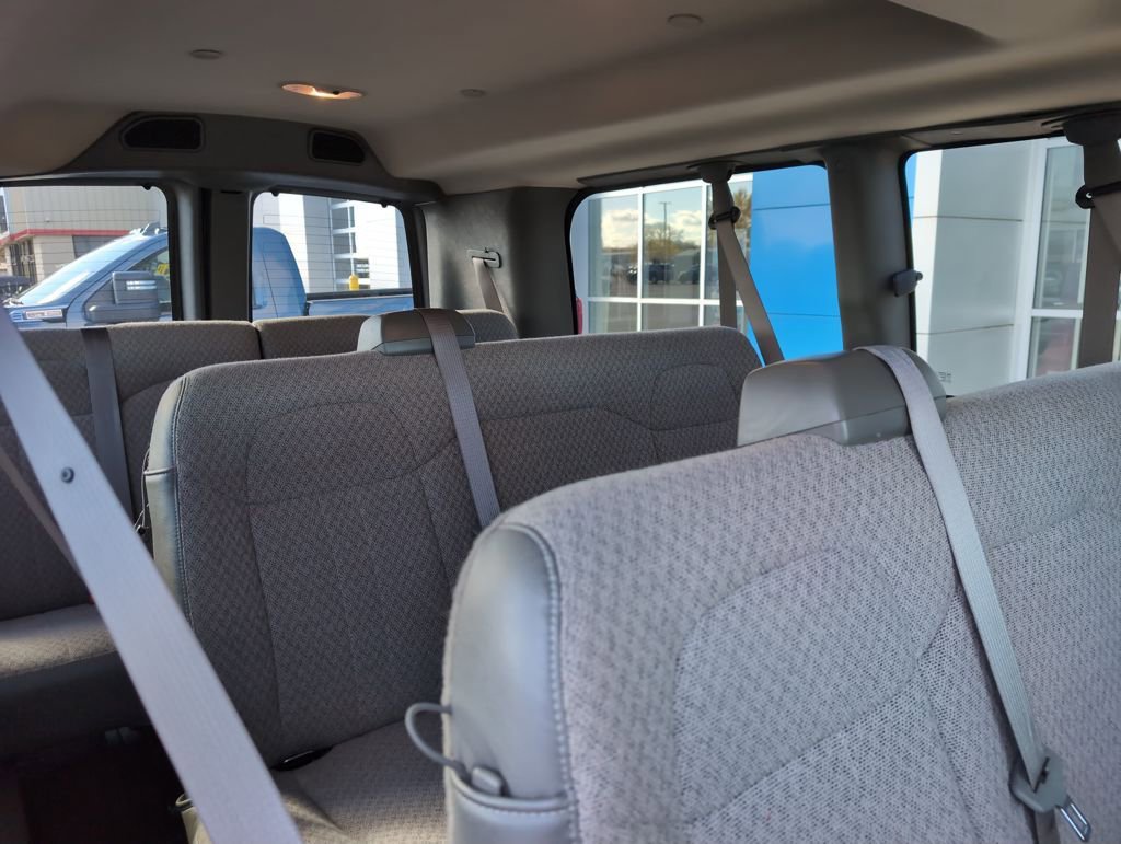 Used 2016 Chevrolet Express 2500 LT w/ LT Preferred Equipment Group image 9