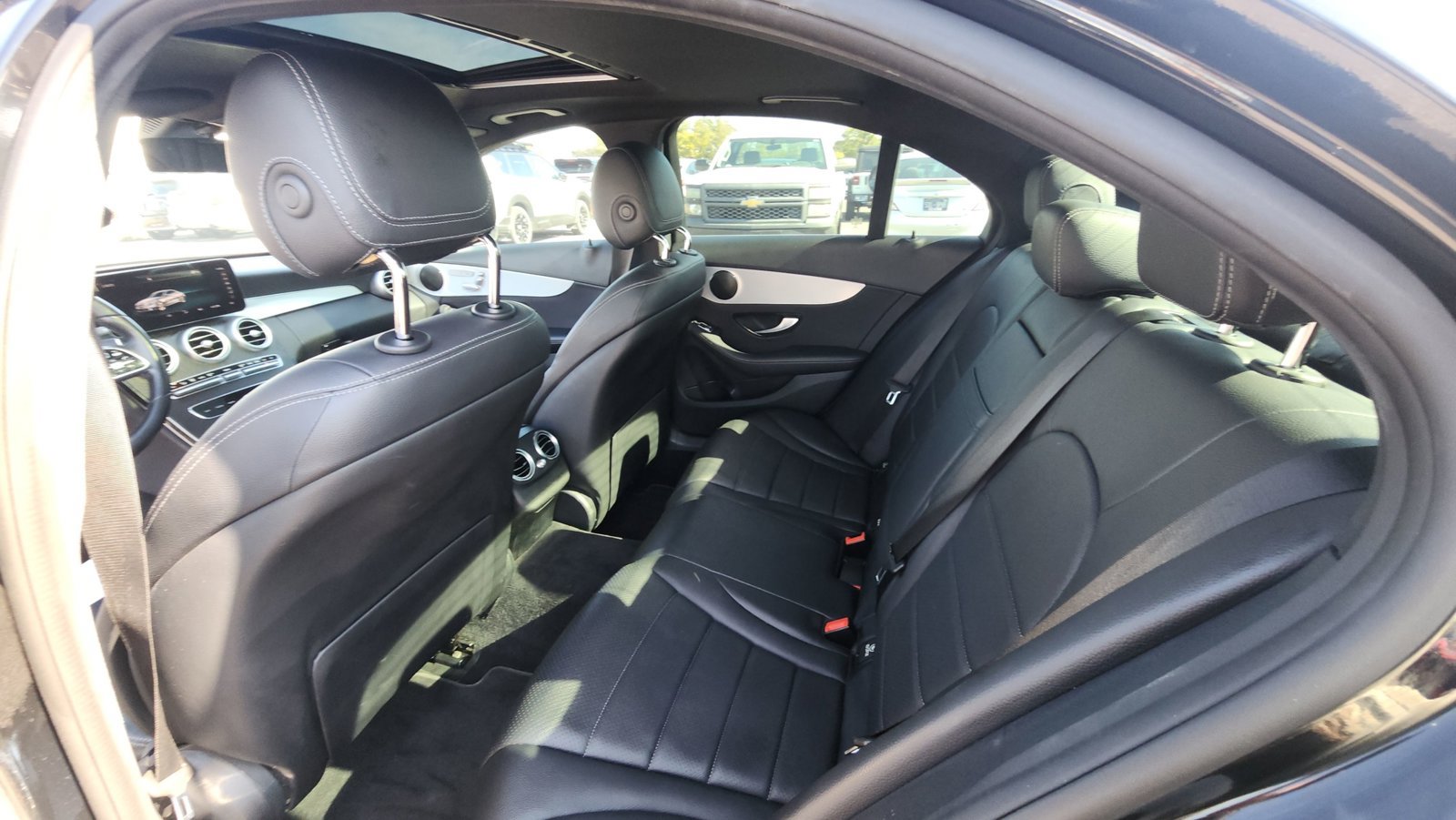 Used 2021 Mercedes-Benz C 300 Sedan image 26
