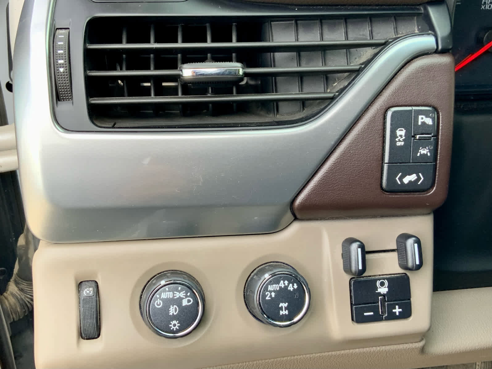 Used 2020 Chevrolet Tahoe Premier AWD/4WD image 47