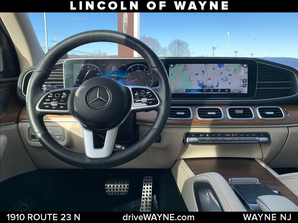 Used 2022 Mercedes-Benz GLS 450 4MATIC image 25