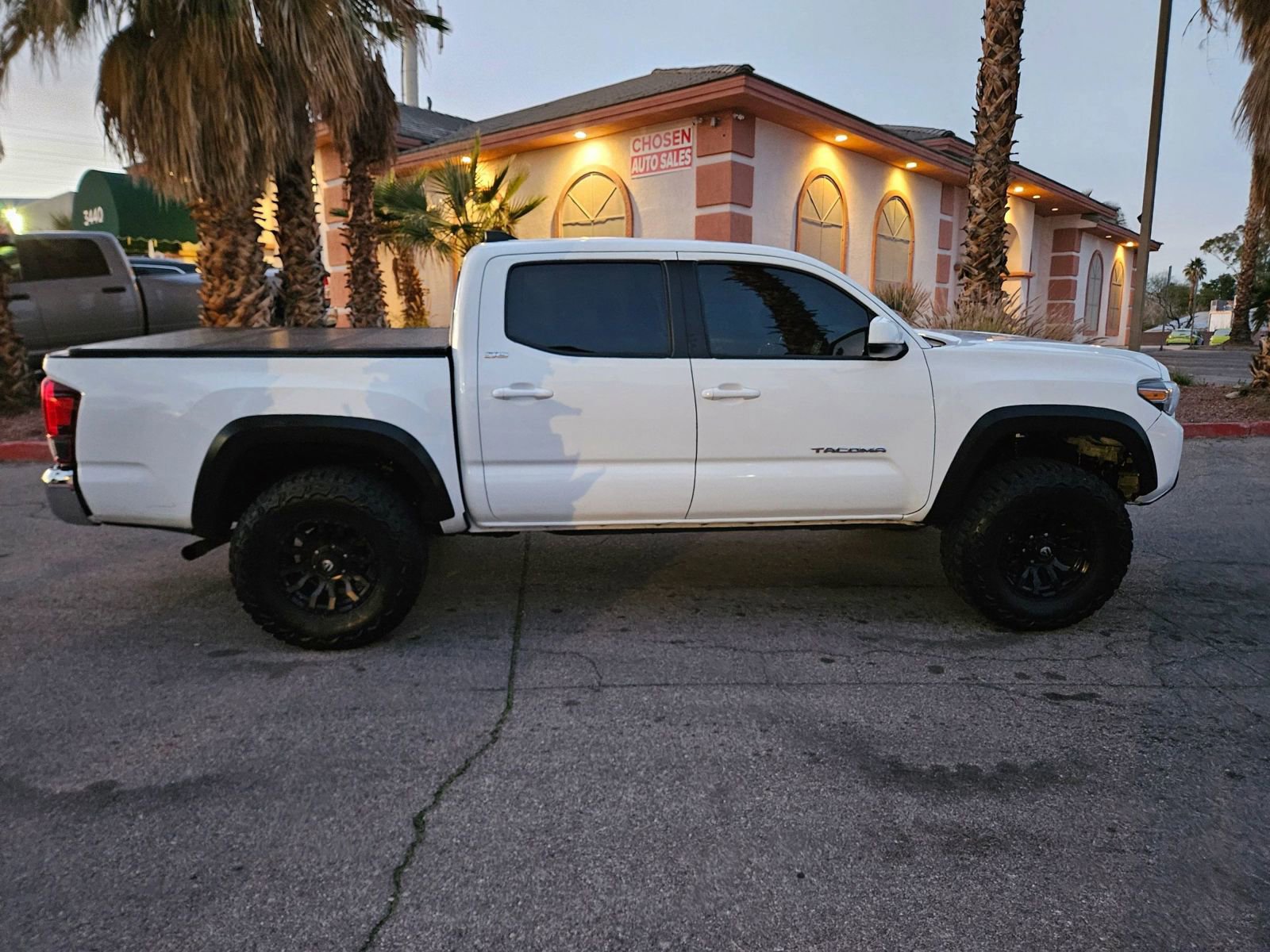 Used 2023 Toyota Tacoma SR5 image 8