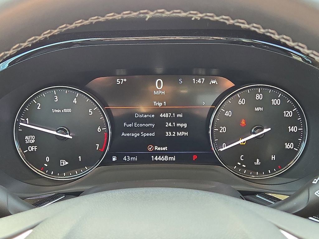 Used 2023 Buick Envision Essence image 26