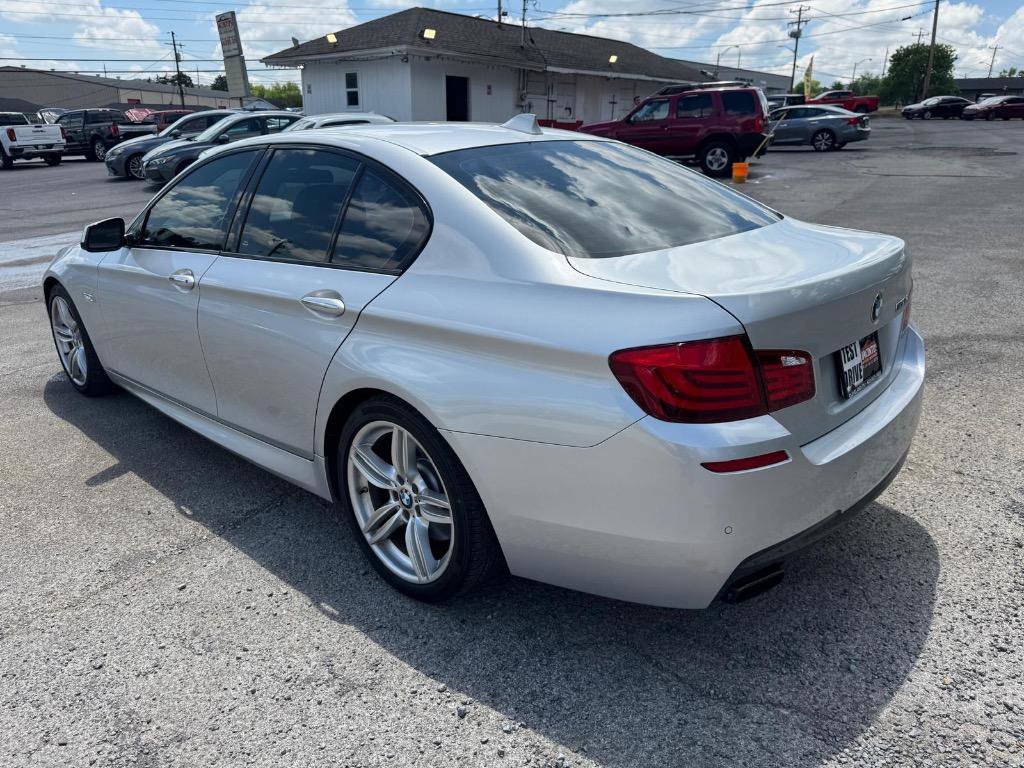 Used 2013 BMW 550i Sedan RWD image 4