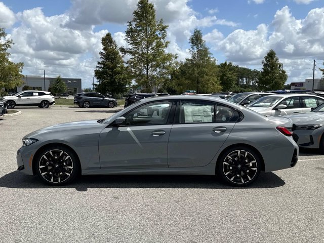New 2026 BMW 330i Sedan w/ M Sport Package RWD image 6