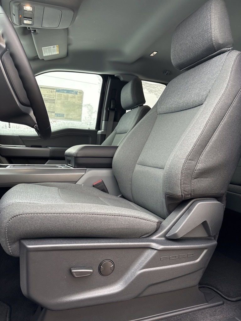 New 2026 Ford F150 XLT image 3