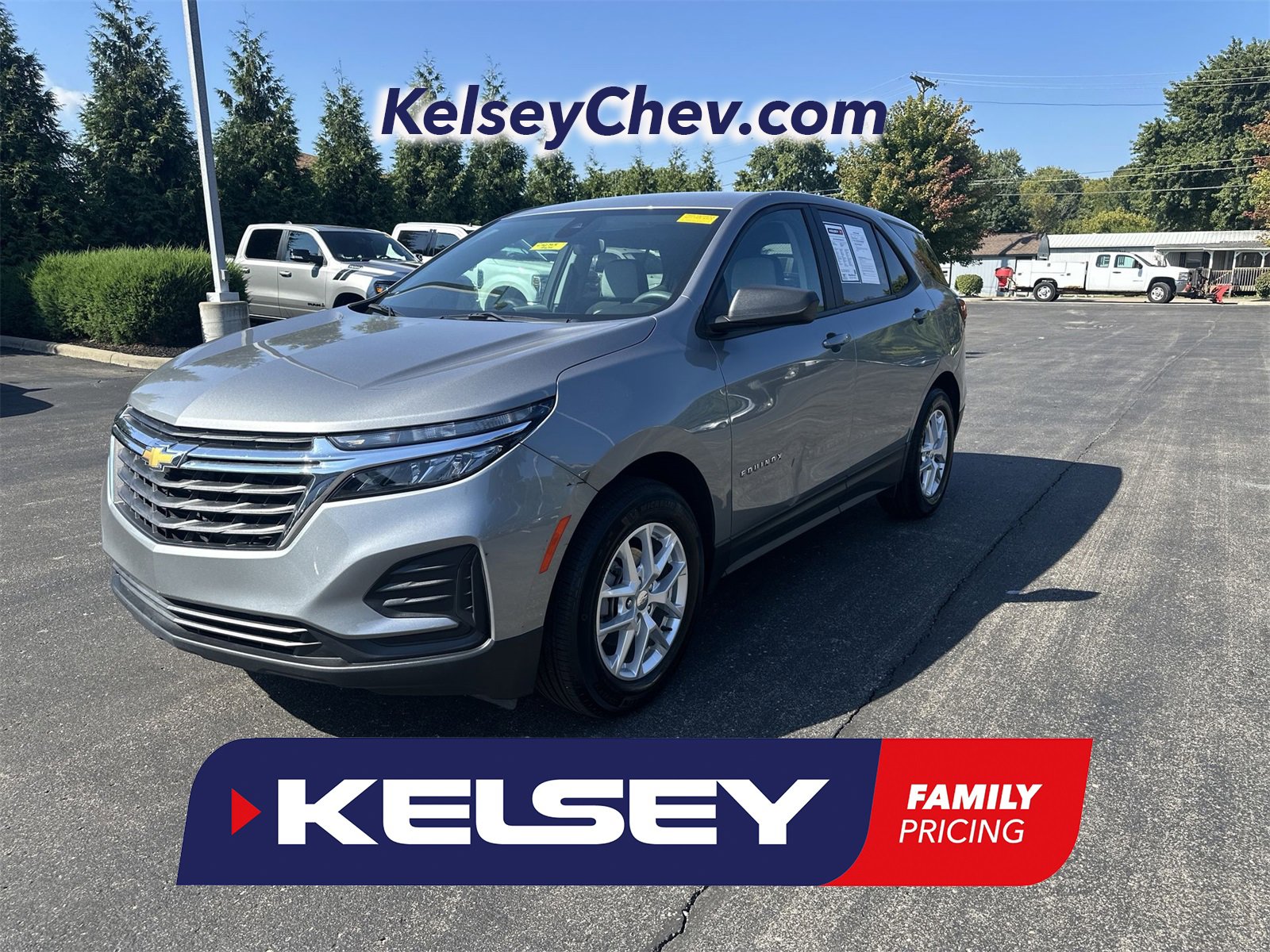 Used 2023 Chevrolet Equinox LS w/ LS Convenience Package image 1