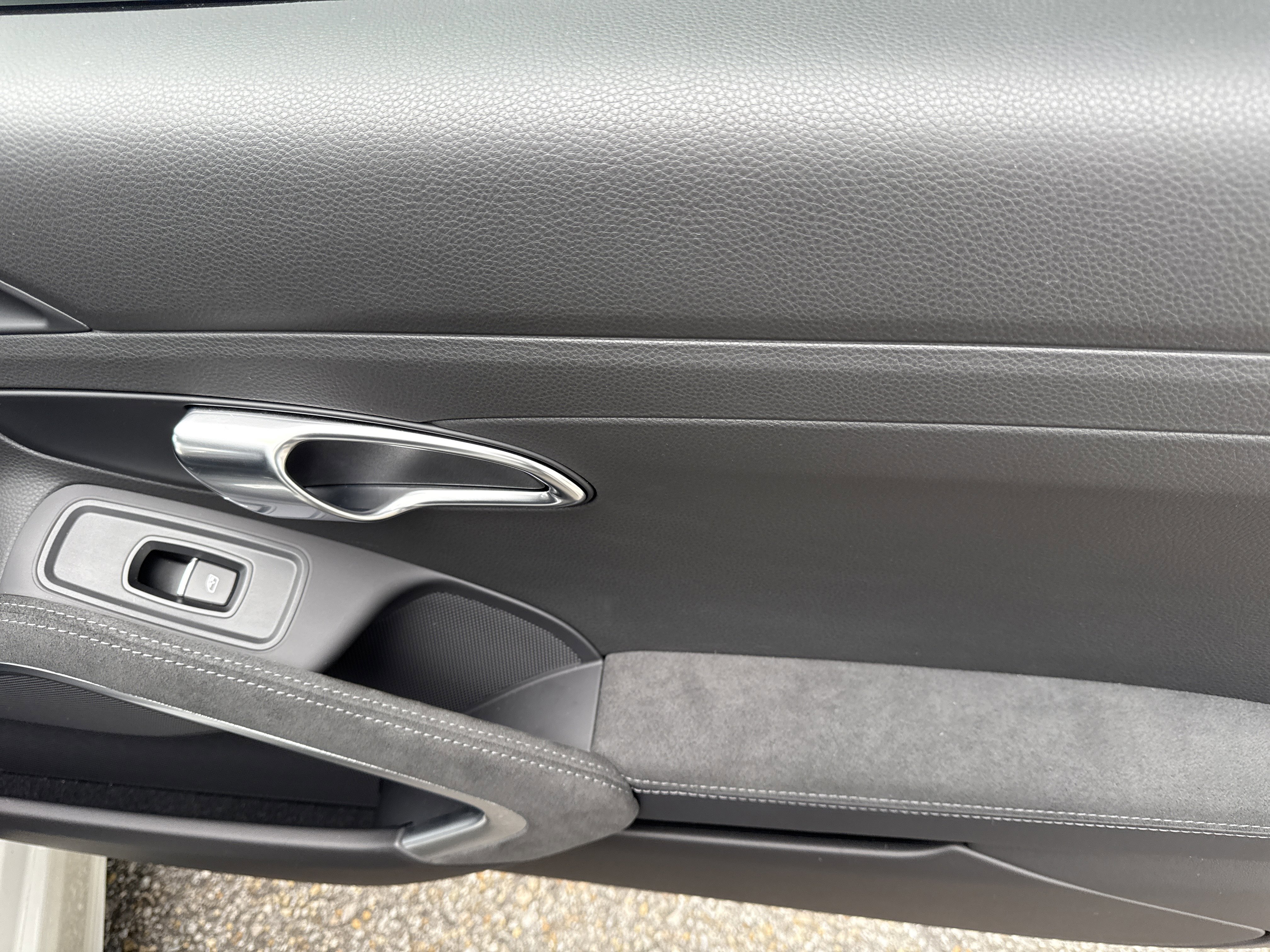 Used 2024 Porsche 718 Boxster GTS image 10