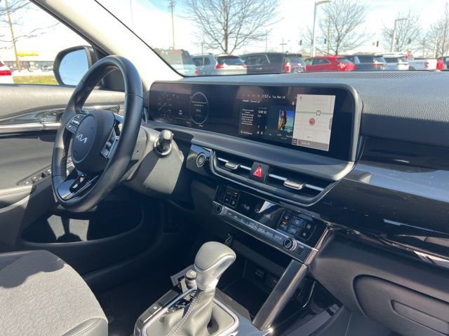 Certified 2024 Kia Seltos S image 33