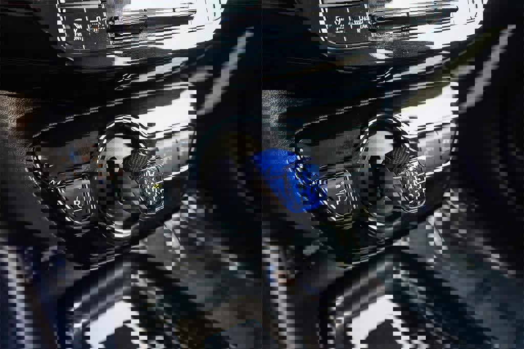 Used 2016 Toyota Prius Four Touring image 21