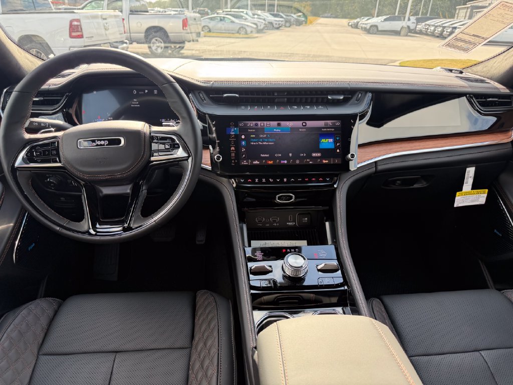 New 2027 Jeep Grand Cherokee Summit AWD/4WD image 7