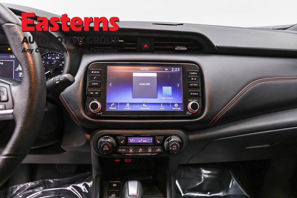 Used 2023 Nissan Kicks SR w/ SR Premium Package image 12