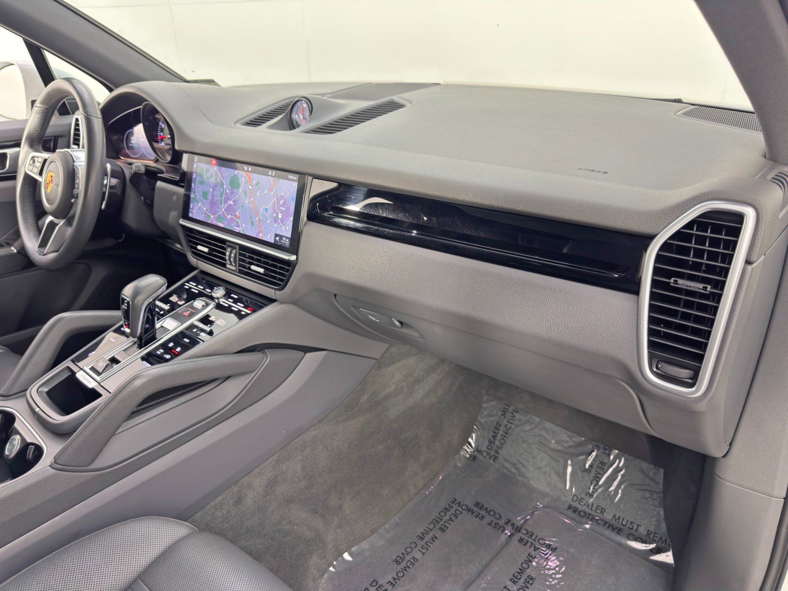 Used 2019 Porsche Cayenne image 14