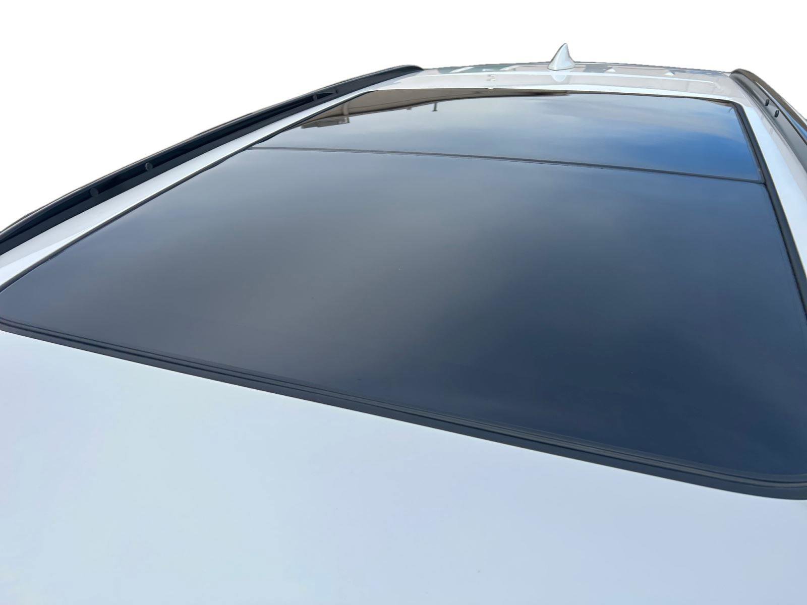 New 2026 Cadillac XT5 Sportv w/ LPO, Floor Liner Package image 14