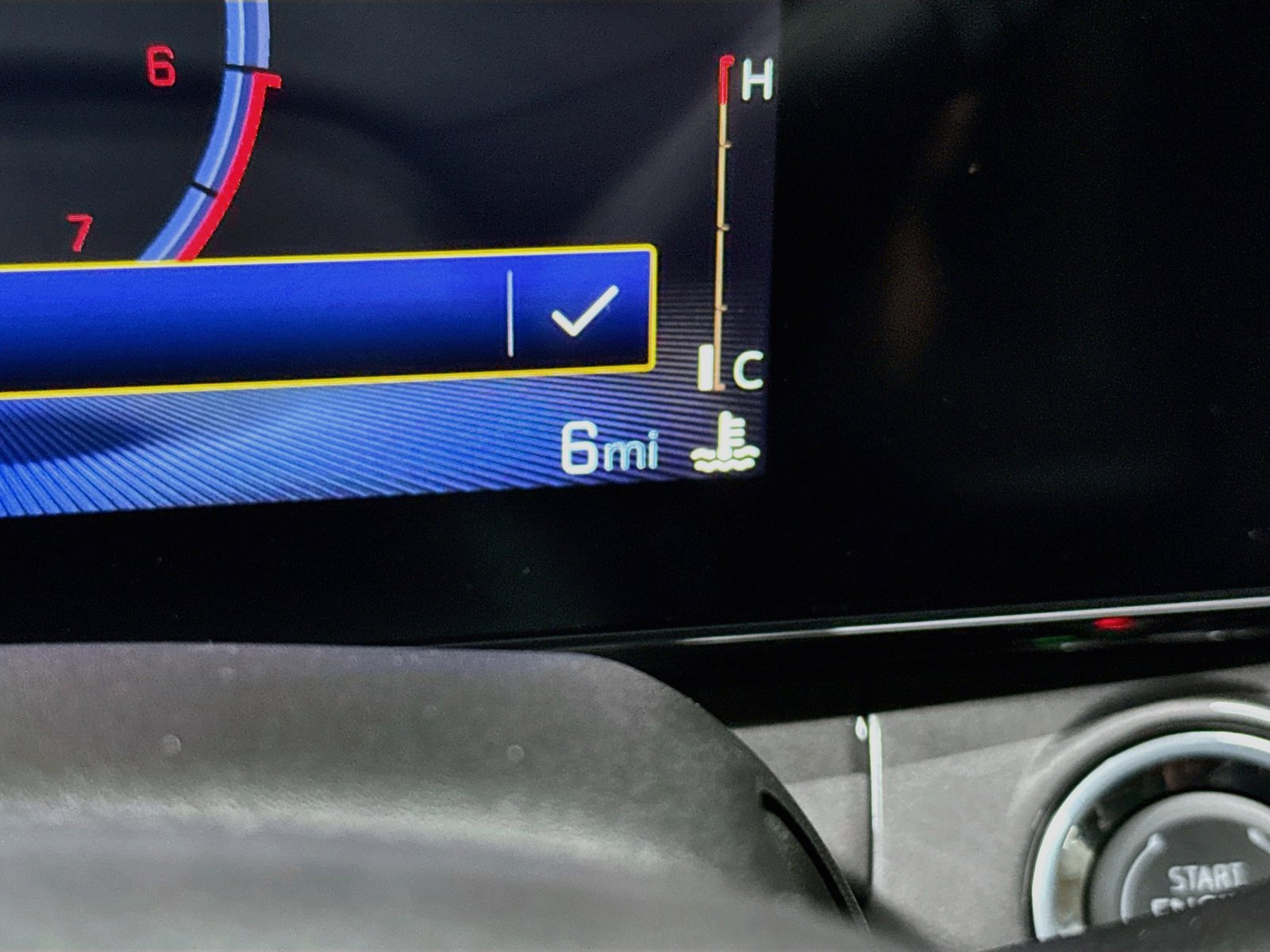 New 2026 Chevrolet Trax ACTIV w/ Sunroof Package FWD image 14