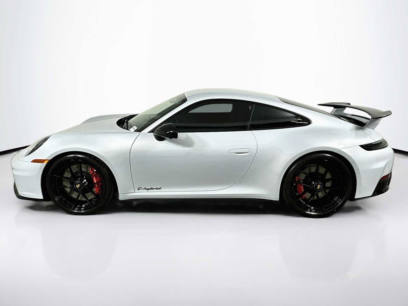 New 2026 Porsche 911 Carrera 4 GTS AWD/4WD image 2