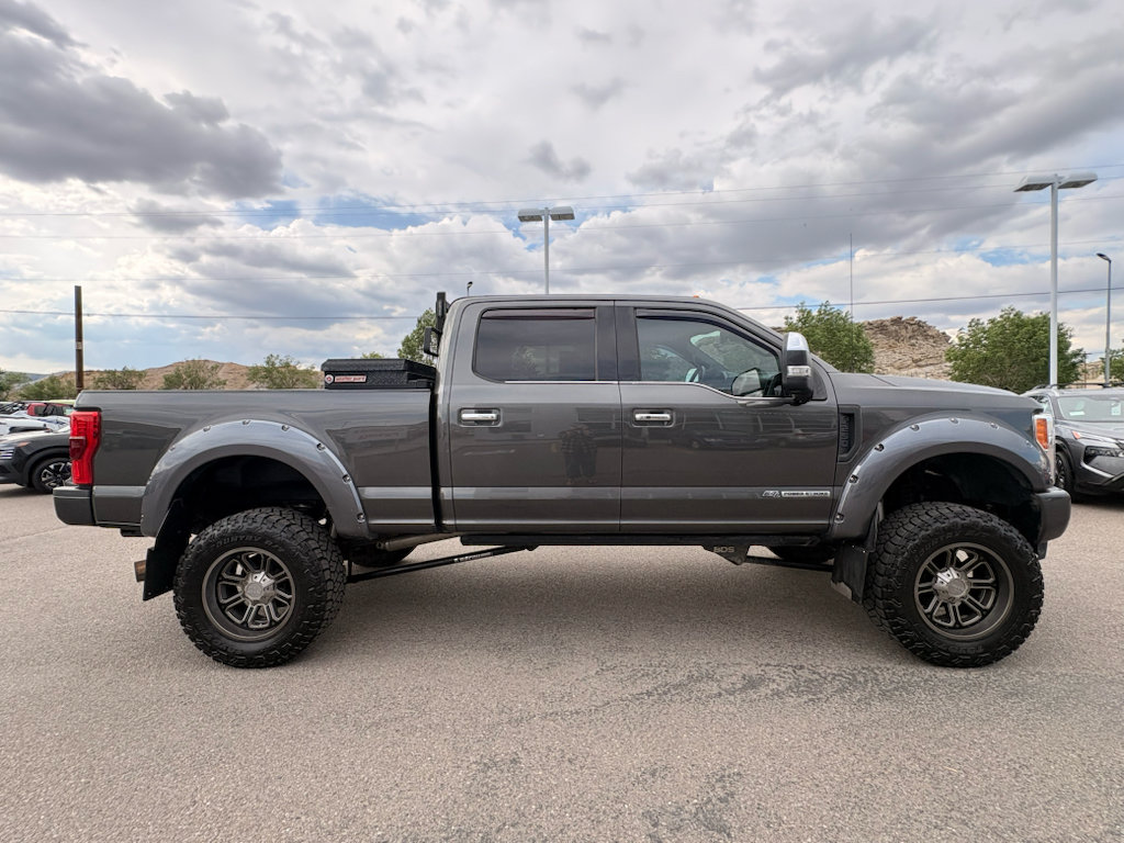 Used 2018 Ford F250 Platinum w/ Platinum Ultimate Package AWD/4WD image 6
