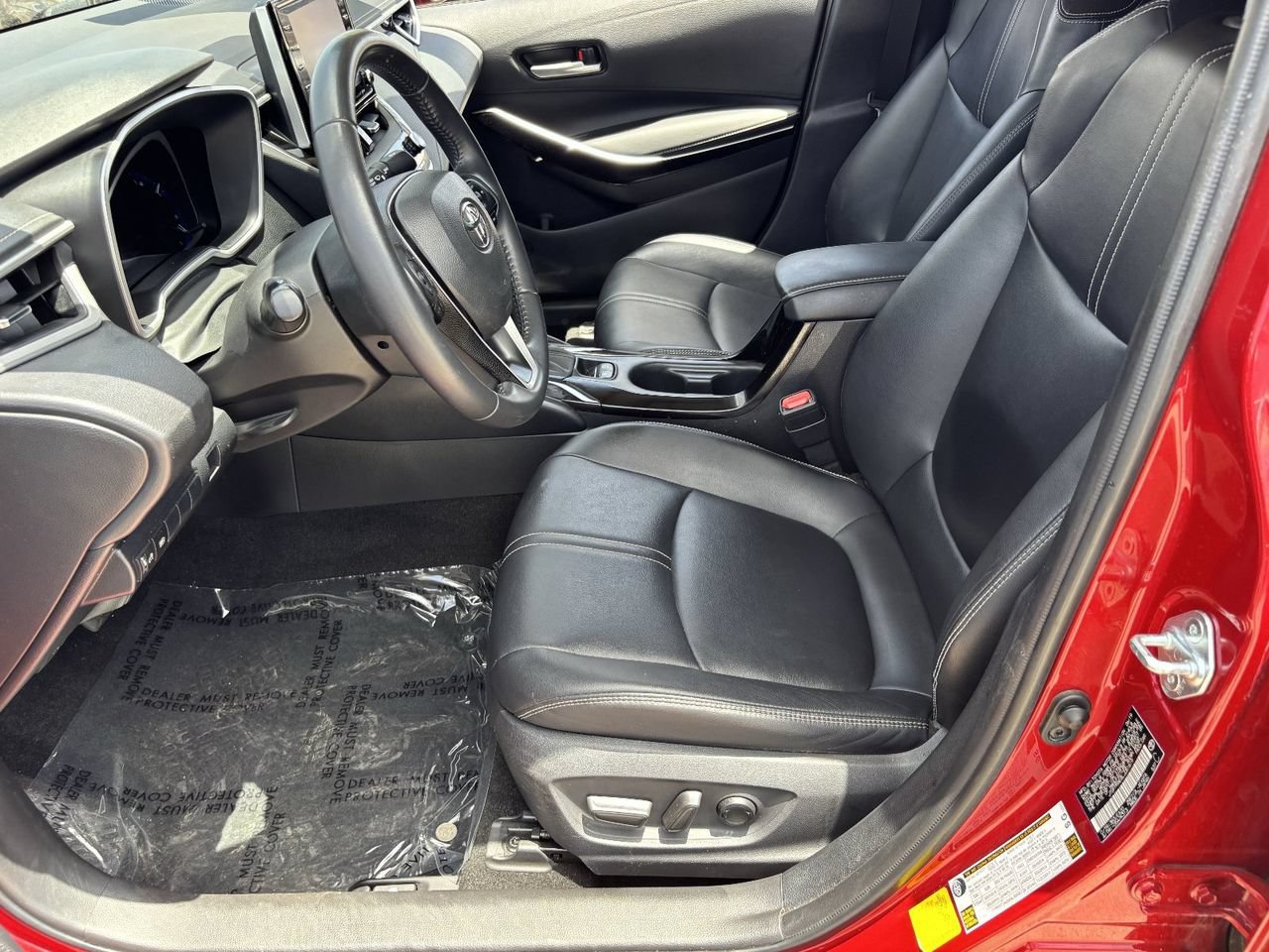 Used 2020 Toyota Corolla XLE w/ Carpet Mat Package (TMS) FWD image 18