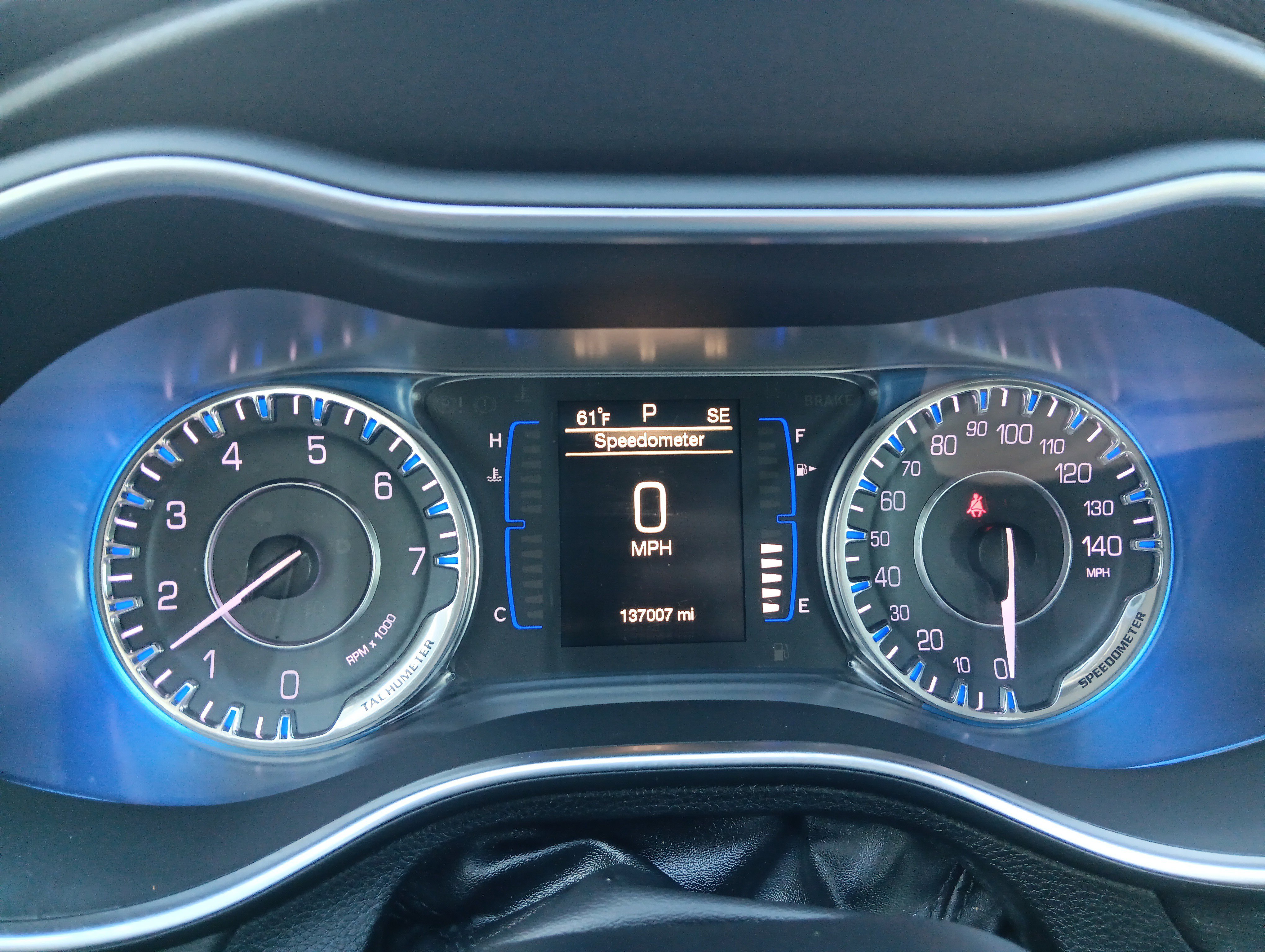 Used 2016 Chrysler 200 Limited w/ Anniversary Edition FWD image 12