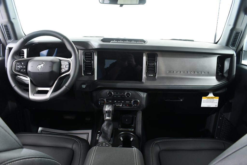 New 2026 Ford Bronco Badlands AWD/4WD image 7