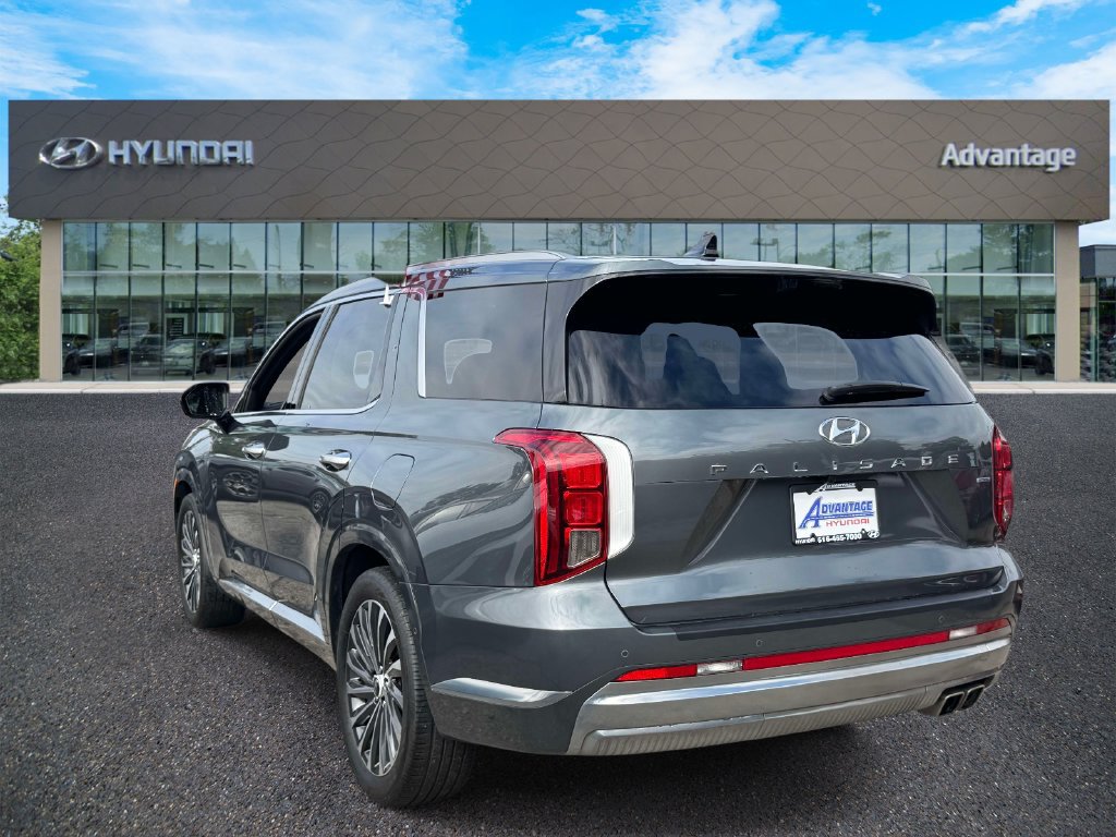 Used 2025 Hyundai Palisade Calligraphy AWD/4WD image 5