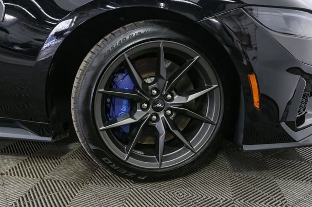 Used 2025 Ford Mustang Dark Horse image 14