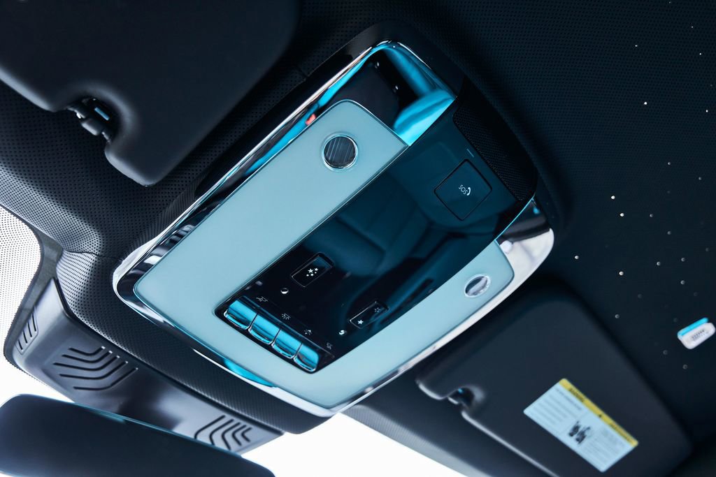 Used 2025 Rolls-Royce Cullinan Black Badge image 88