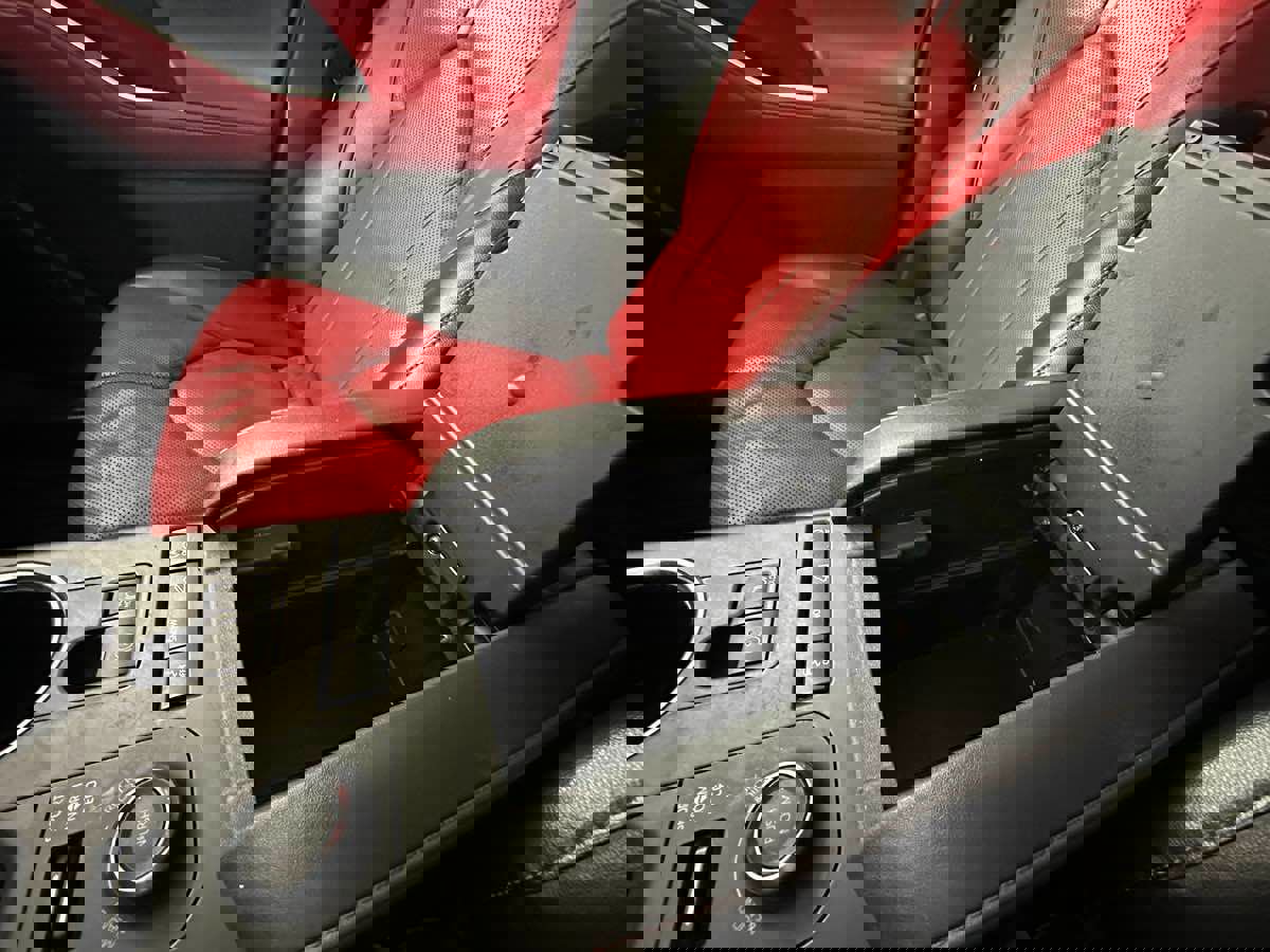 Used 2022 Toyota Highlander XSE image 42