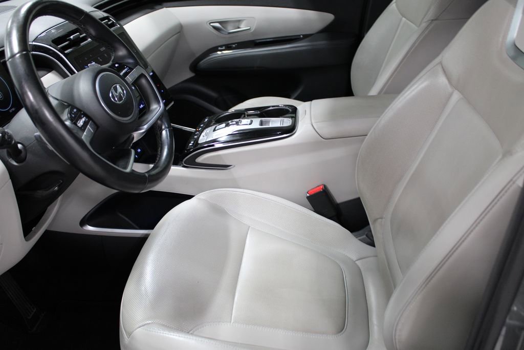 Used 2022 Hyundai Tucson Limited w/ Cargo Package image 12