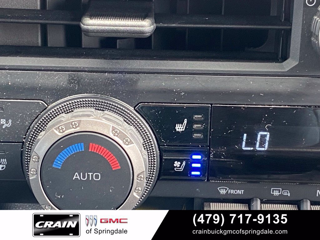 Used 2025 Toyota 4Runner TRD Off-Road Premium w/ Tow Technology Package AWD/4WD image 18