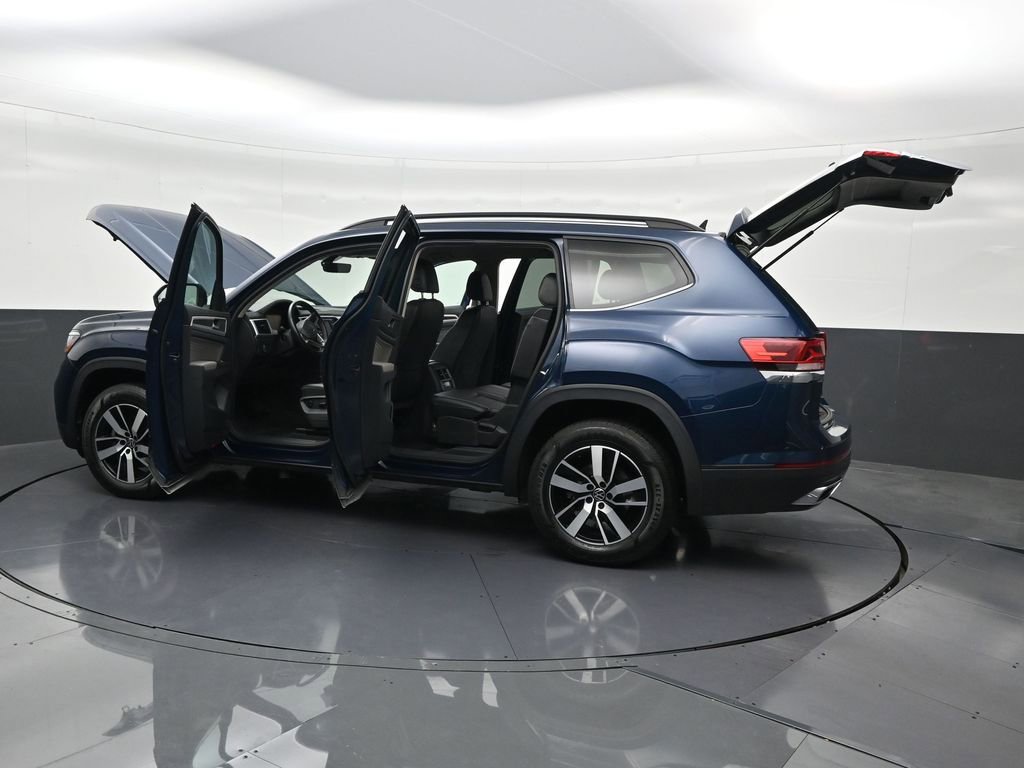 Used 2022 Volkswagen Atlas SE image 36