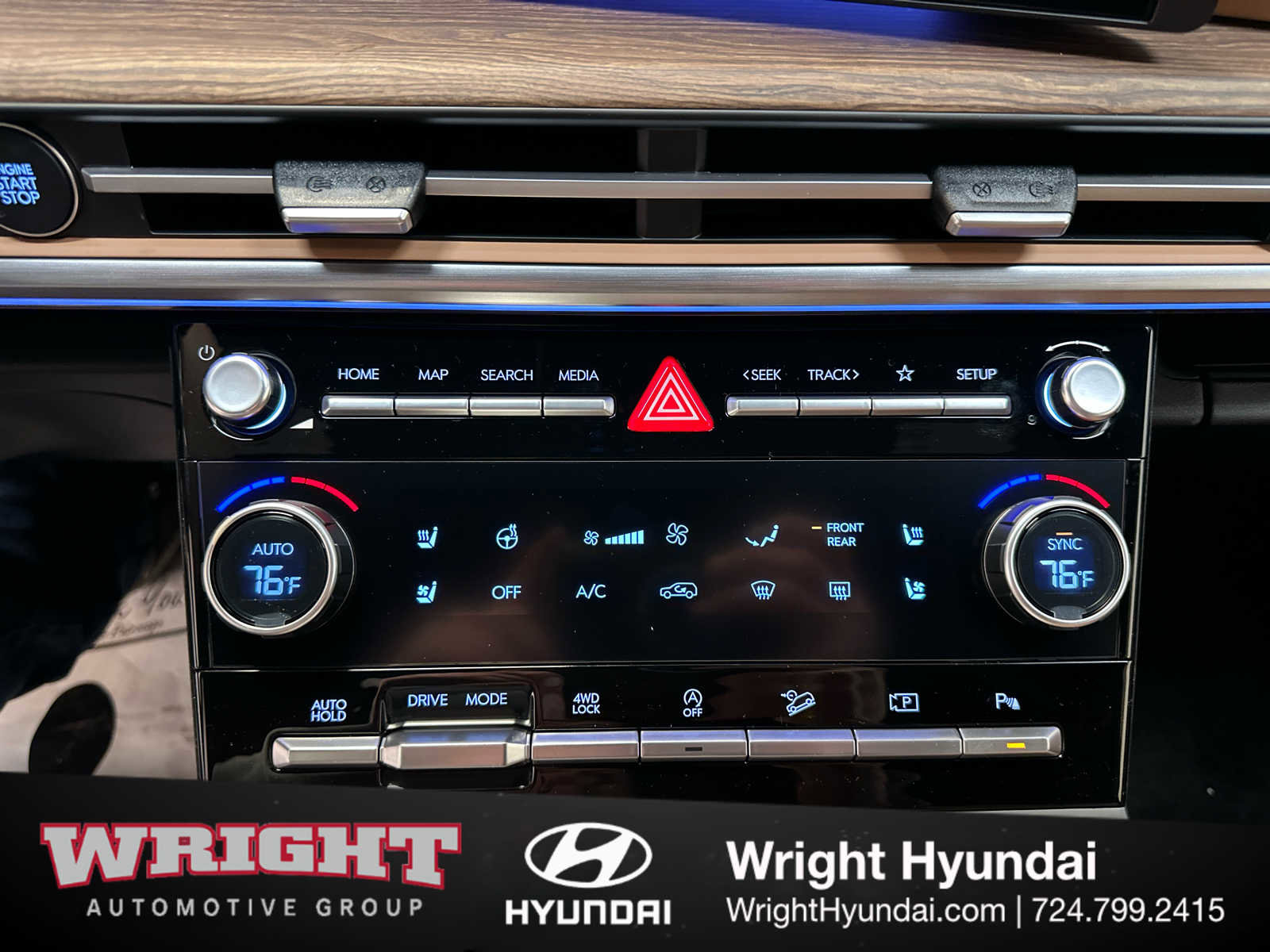 New 2026 Hyundai Santa Fe Limited AWD/4WD image 18