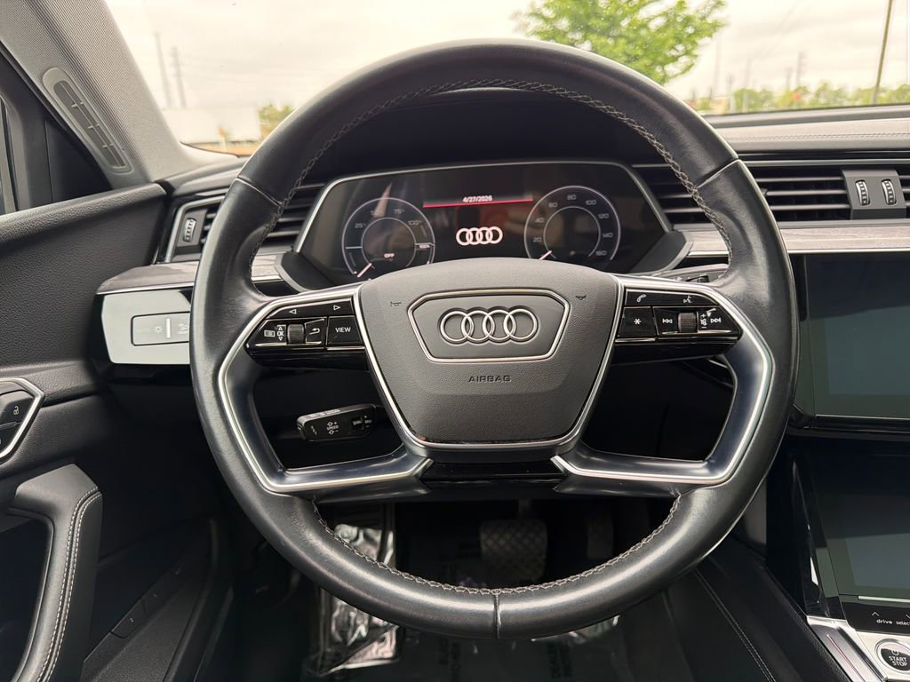 Used 2024 Audi Q8 e-tron Prestige w/ Prestige Package AWD/4WD image 15