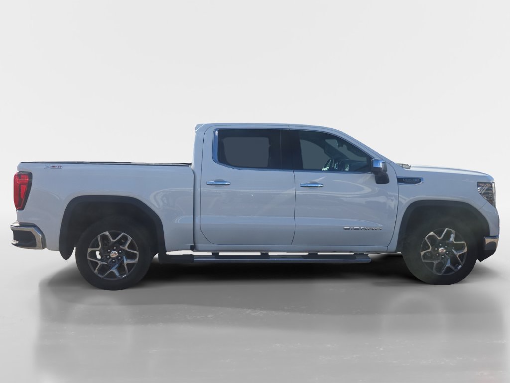 Used 2023 GMC Sierra 1500 SLT w/ SLT Premium Package AWD/4WD image 7