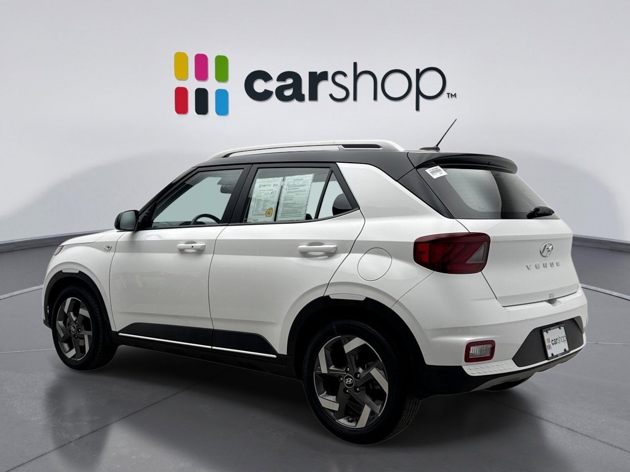 Used 2025 Hyundai Venue Limited image 3