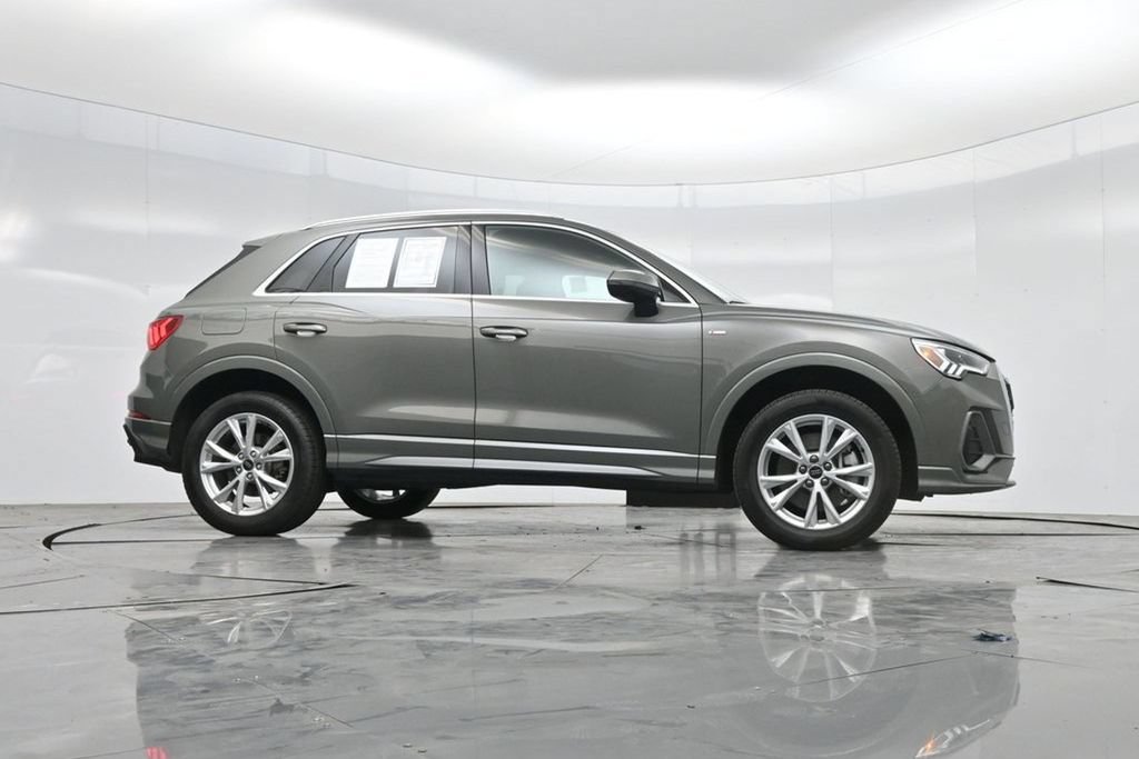 Used 2025 Audi Q3 2.0T Premium AWD/4WD image 44
