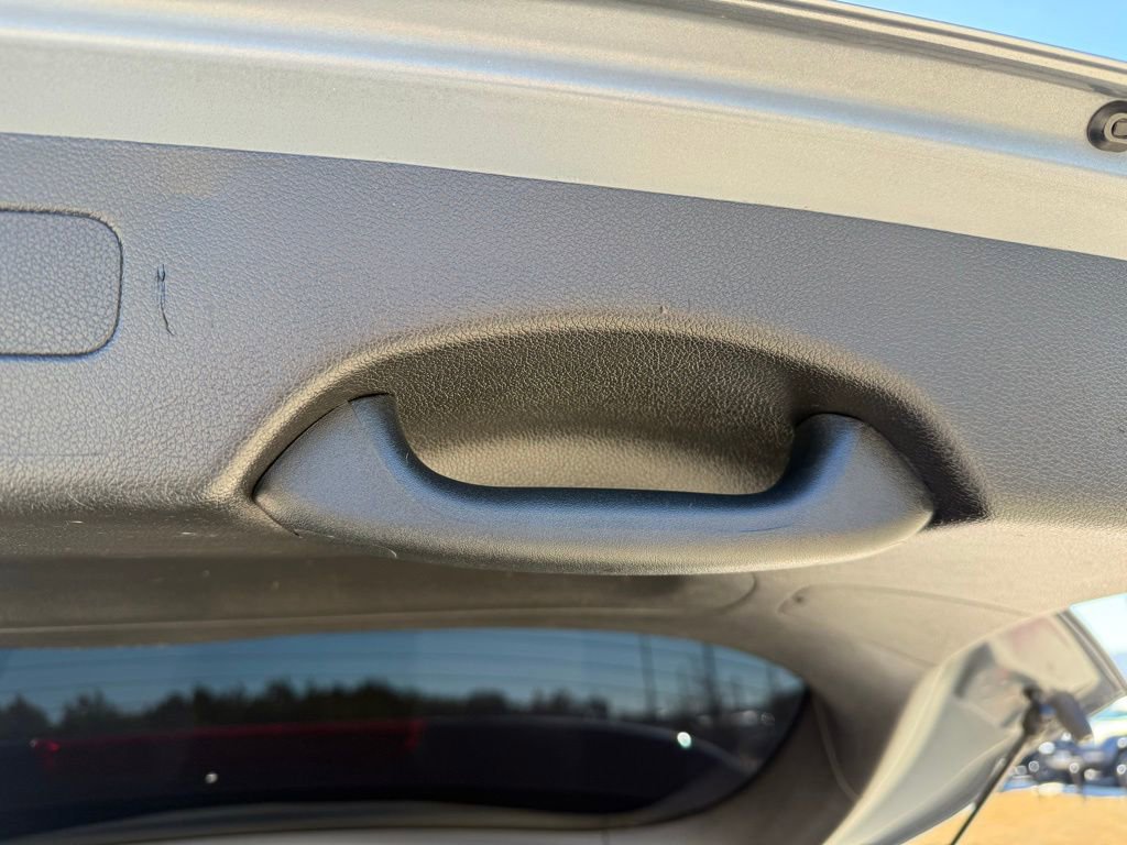 Used 2020 Kia Sorento S image 27