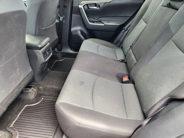 Used 2023 Toyota RAV4 XLE AWD/4WD image 30