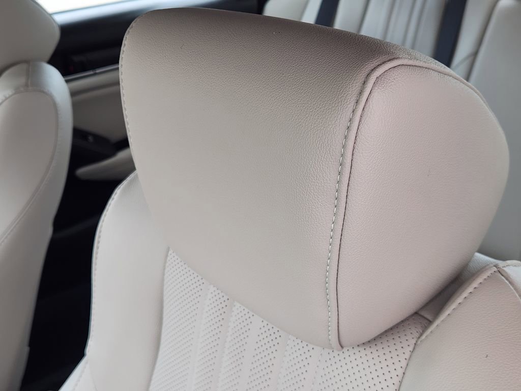 Used 2019 Honda Accord EX-L image 24