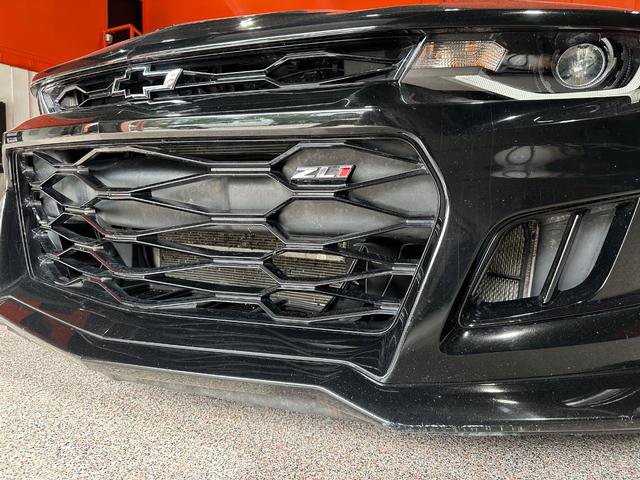Used 2022 Chevrolet Camaro ZL1 RWD image 7