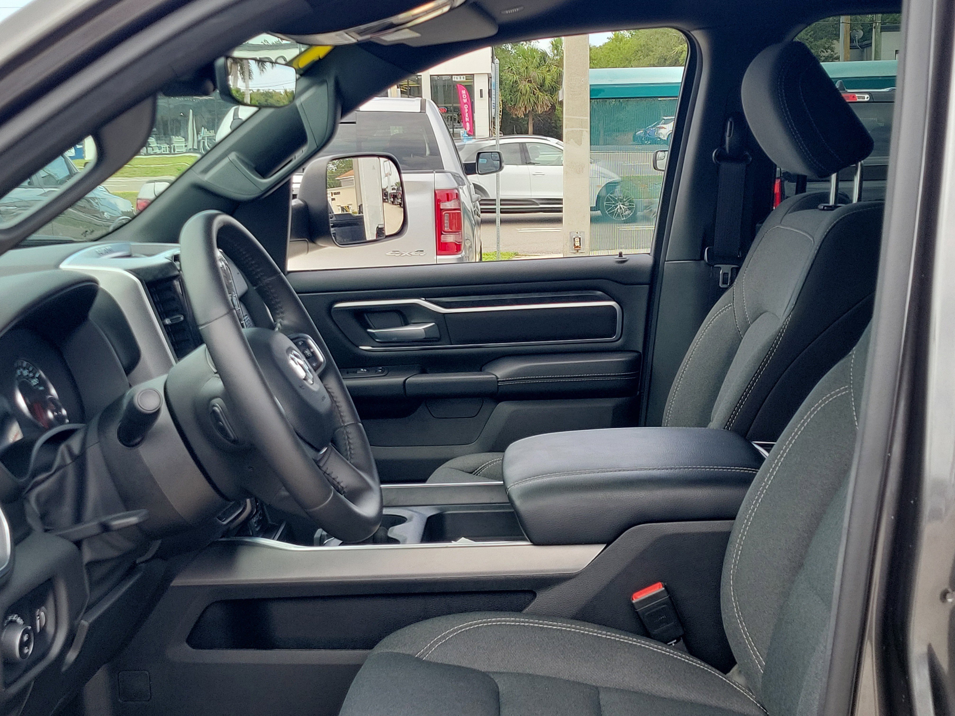 Used 2024 RAM 1500 Big Horn AWD/4WD image 21