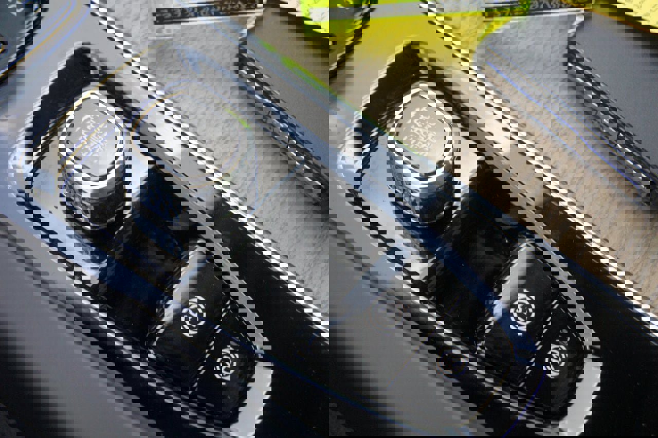 New 2026 Volvo XC60 B5 Plus w/ Protection Package Premier image 16