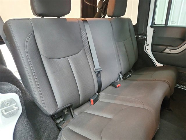 Used 2018 Jeep Wrangler Unlimited Sport S image 35