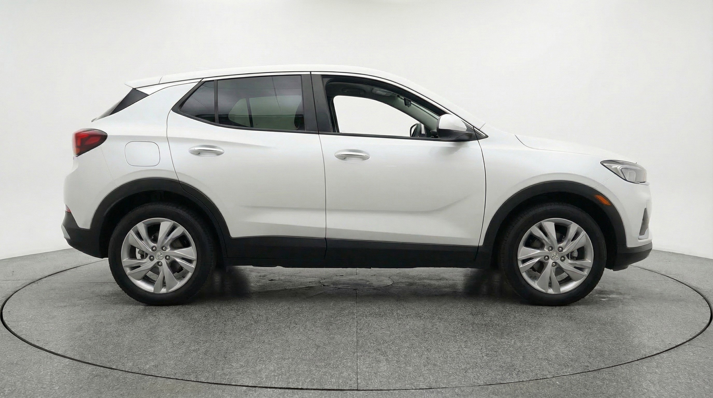 Used 2025 Buick Encore GX Preferred FWD image 11