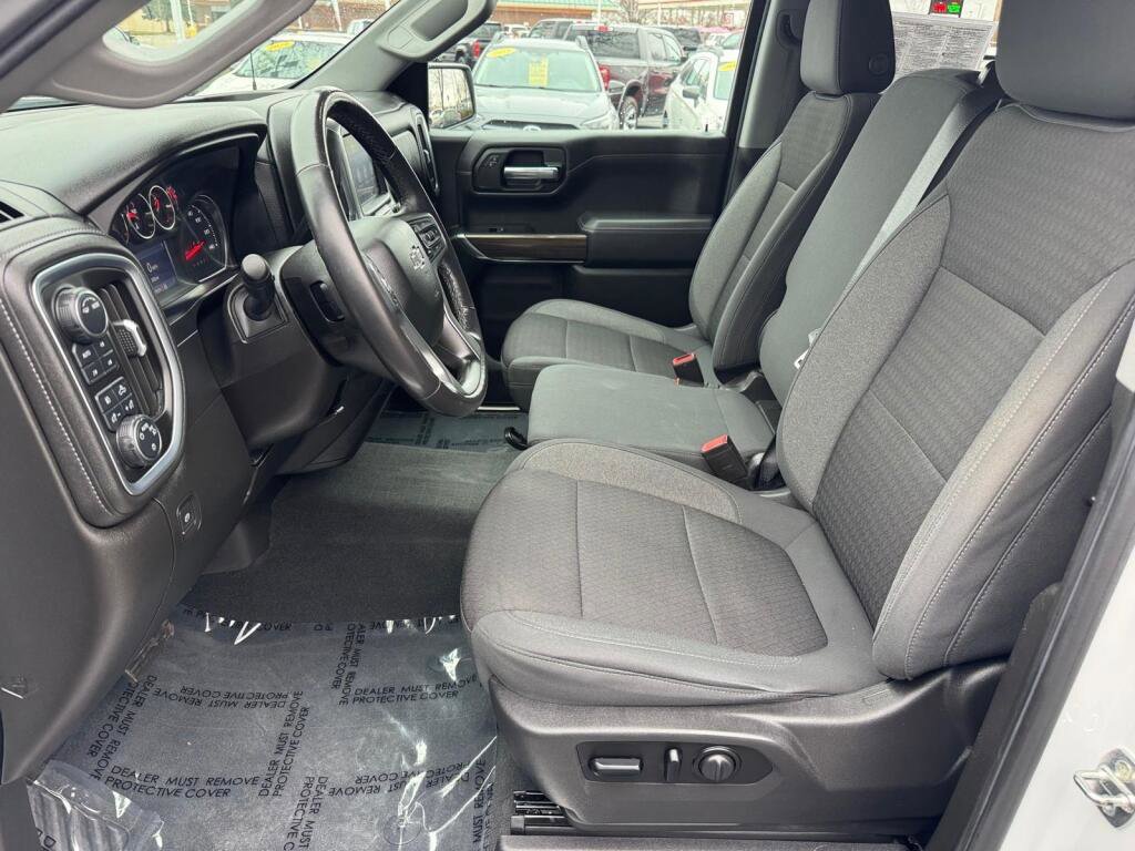 Used 2021 Chevrolet Silverado 1500 RST AWD/4WD image 5